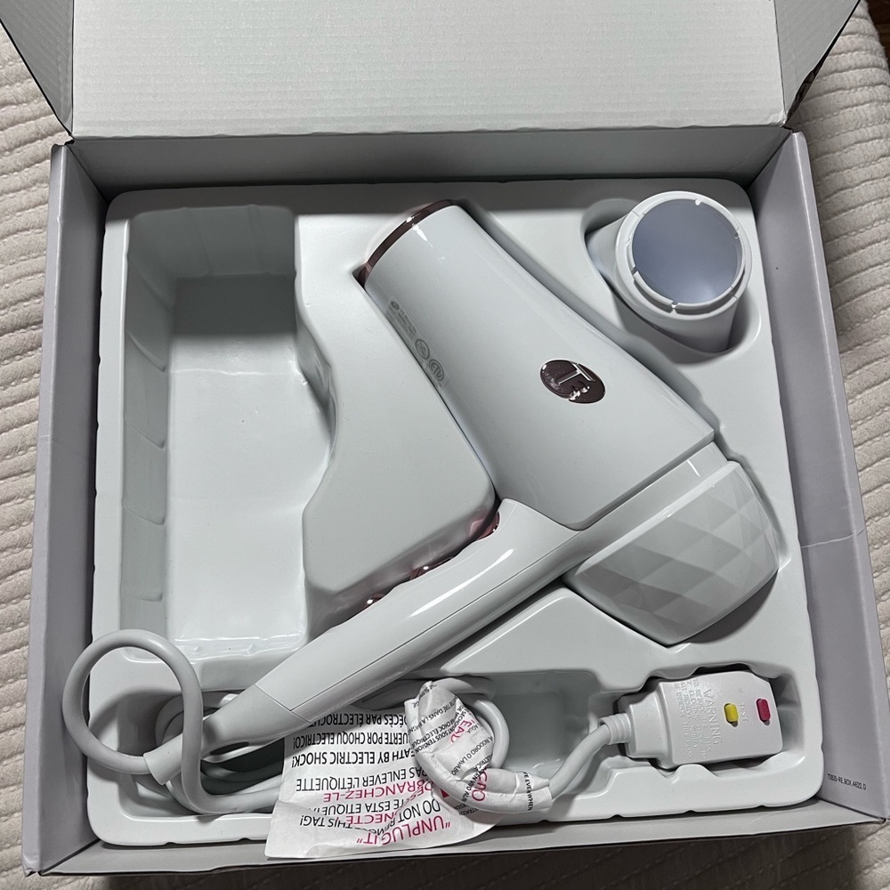 T3 FEATHERWEIGHT 2 (REFURBISHED) - Picture 3 of 6